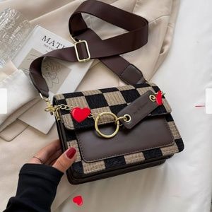 NWOT Ivy & Taylor Paris Bag